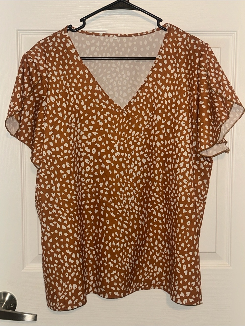 Woven V-Neck Flutter Sleeve Top - Rust Animal Print